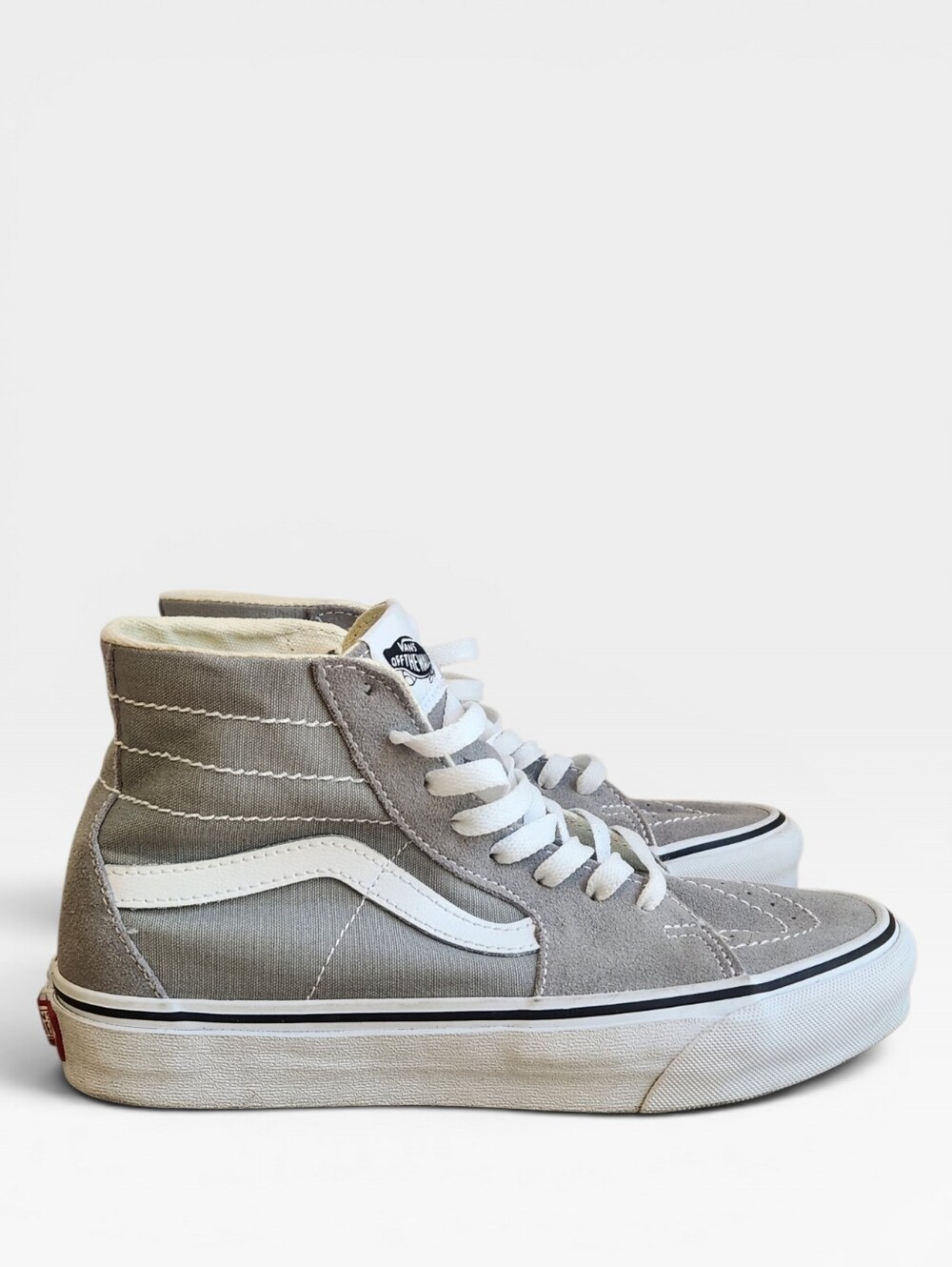 Vans Sk8-Hi Classic High Top Sneakers in Light Grey & White